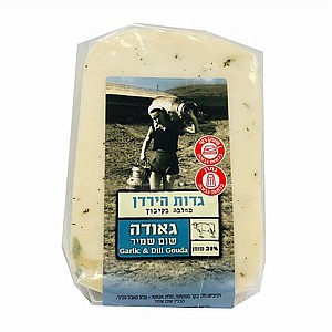 גאודה שום שמיר -מחלבת "גדות הירדן" גאודה שום שמיר -מחלבת "גדות הירדן"
