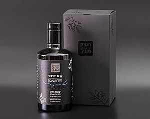 שמן זית כרם יחידני - PREMIUM - בכבישה קרה - "מסיק קיבוץ מגל" שמן זית כרם יחידני - PREMIUM - בכבישה קרה - "מסיק קיבוץ מגל"