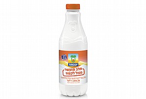 חלב מועשר נטול לקטוז חלב מועשר נטול לקטוז